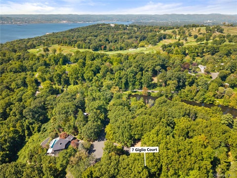 Tiny photo for 7 Giglio Court, Croton-on-Hudson, NY 10520 (MLS # 1055080)
