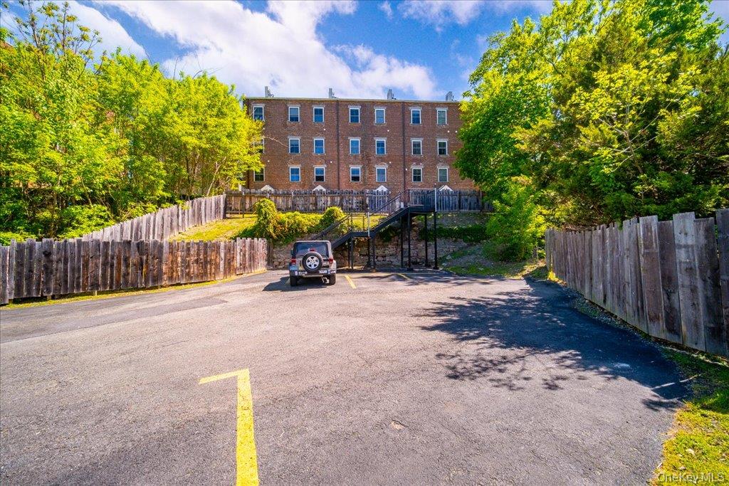 Beacon, New York 12508, United States, ,Commercial,Active,127534