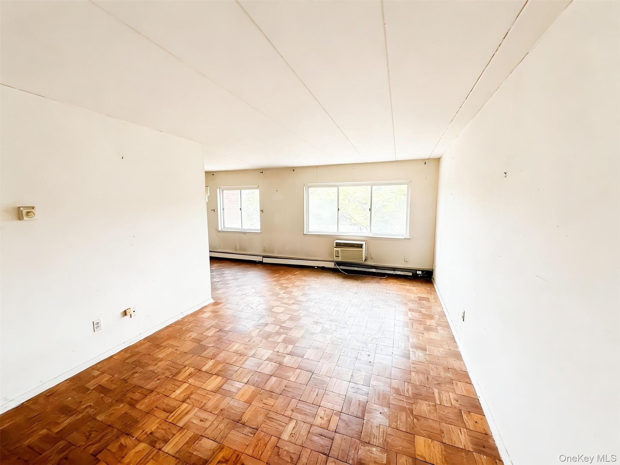 370 Central Park Avenue 4H