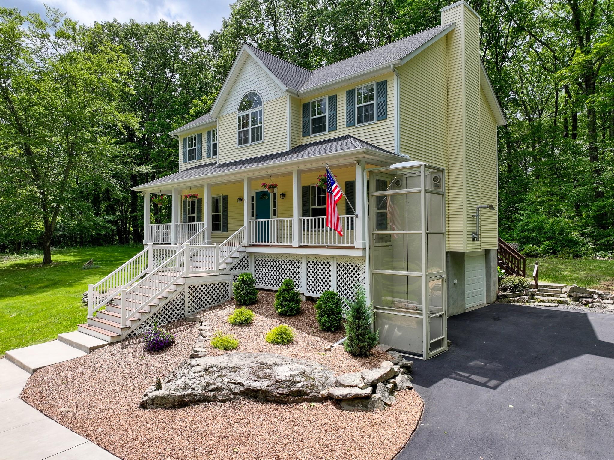 293 S Centerville Road, Middletown, New York image 3