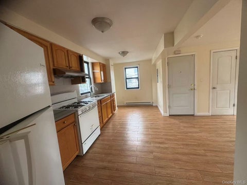 Multifamily For Rent - 18-19 College Point Boulevard #2FL<br/> Queens County, College Point, NY 11356