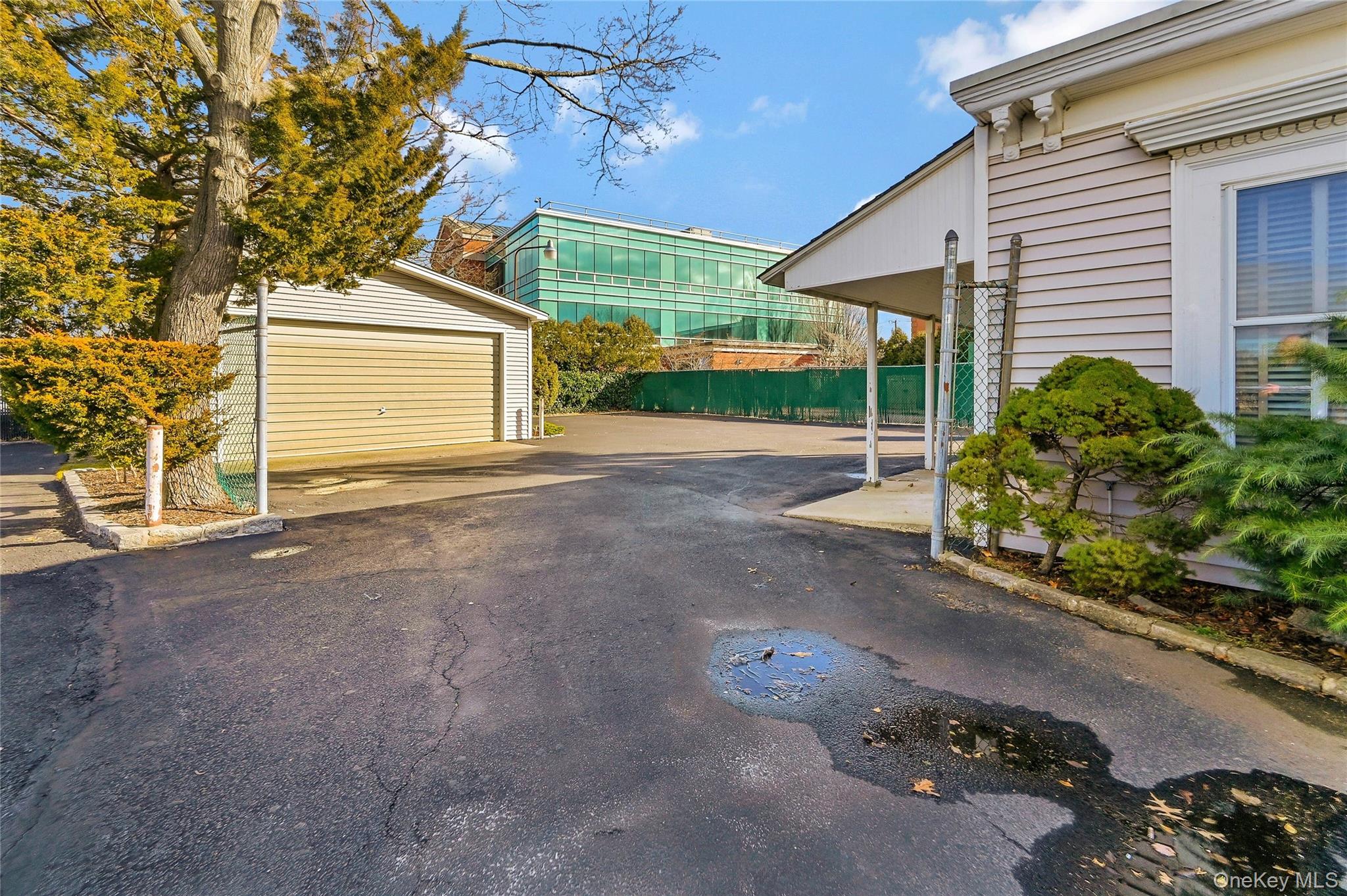 218 Griffing Avenue
