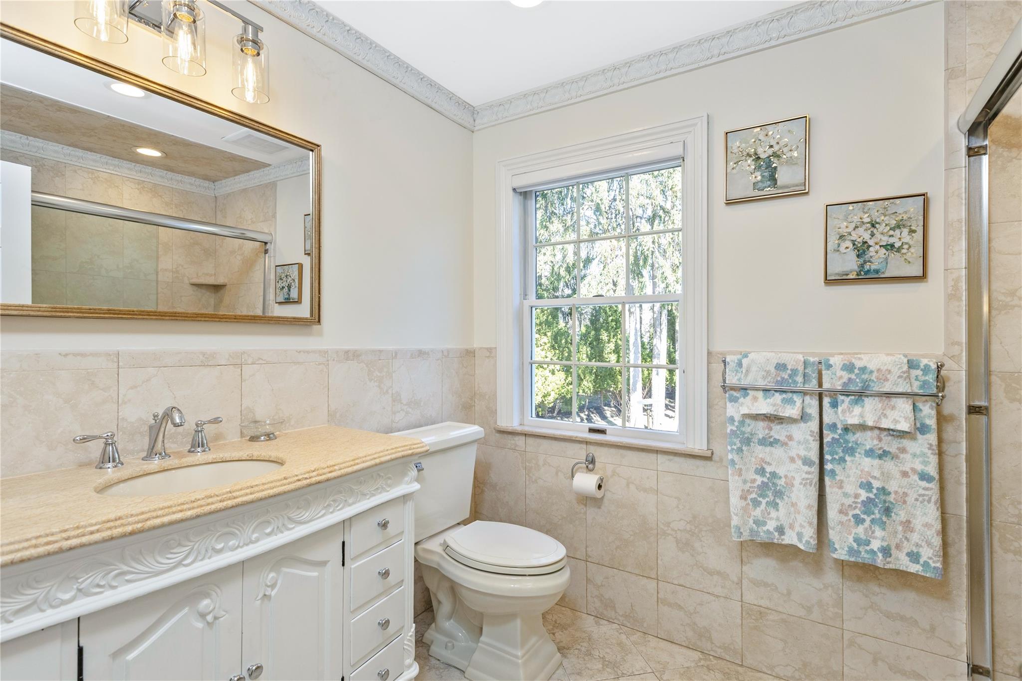 26 Heide Court, Saint James, New York image 19