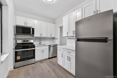 Homes For Sale - 41-41 41st Street #3J<br/> Sunnyside, NY 11104