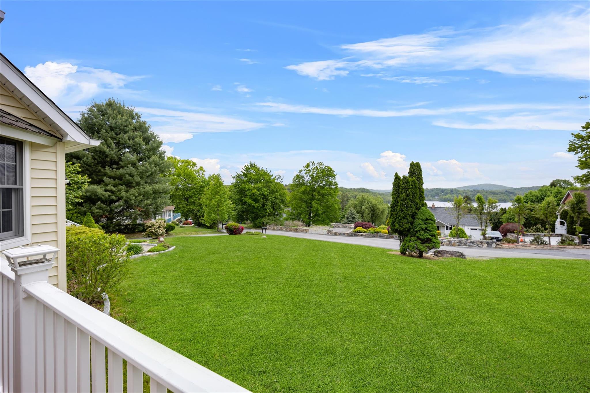 12 Leeside Road, Carmel, Ohio image 37