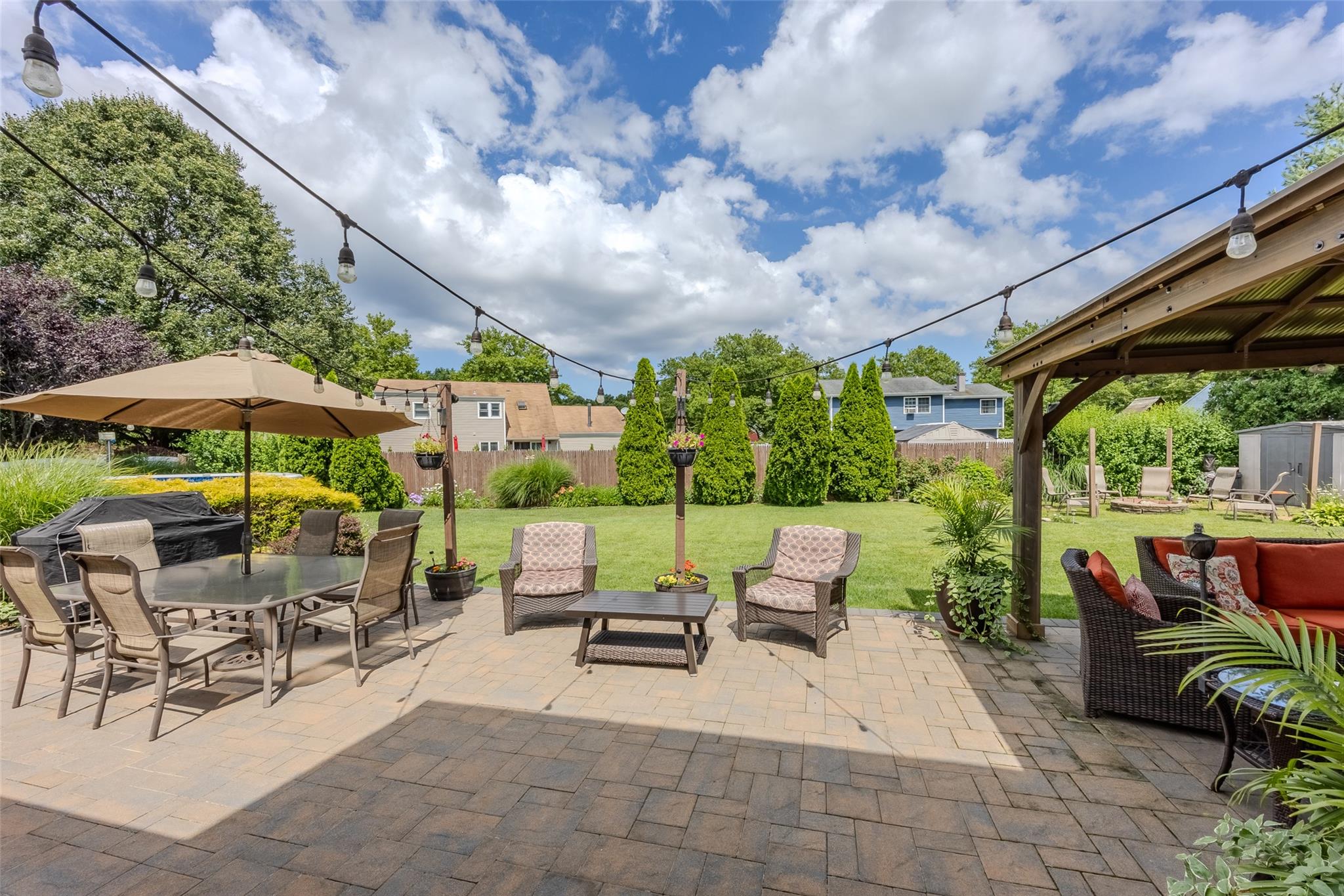17 Daytona Beach Place, Coram, New York image 39