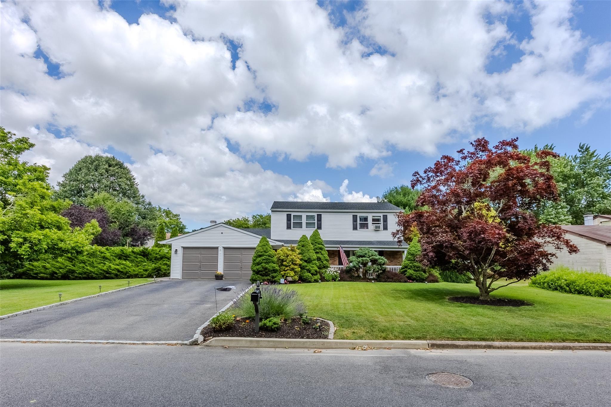 17 Daytona Beach Place, Coram, New York image 2