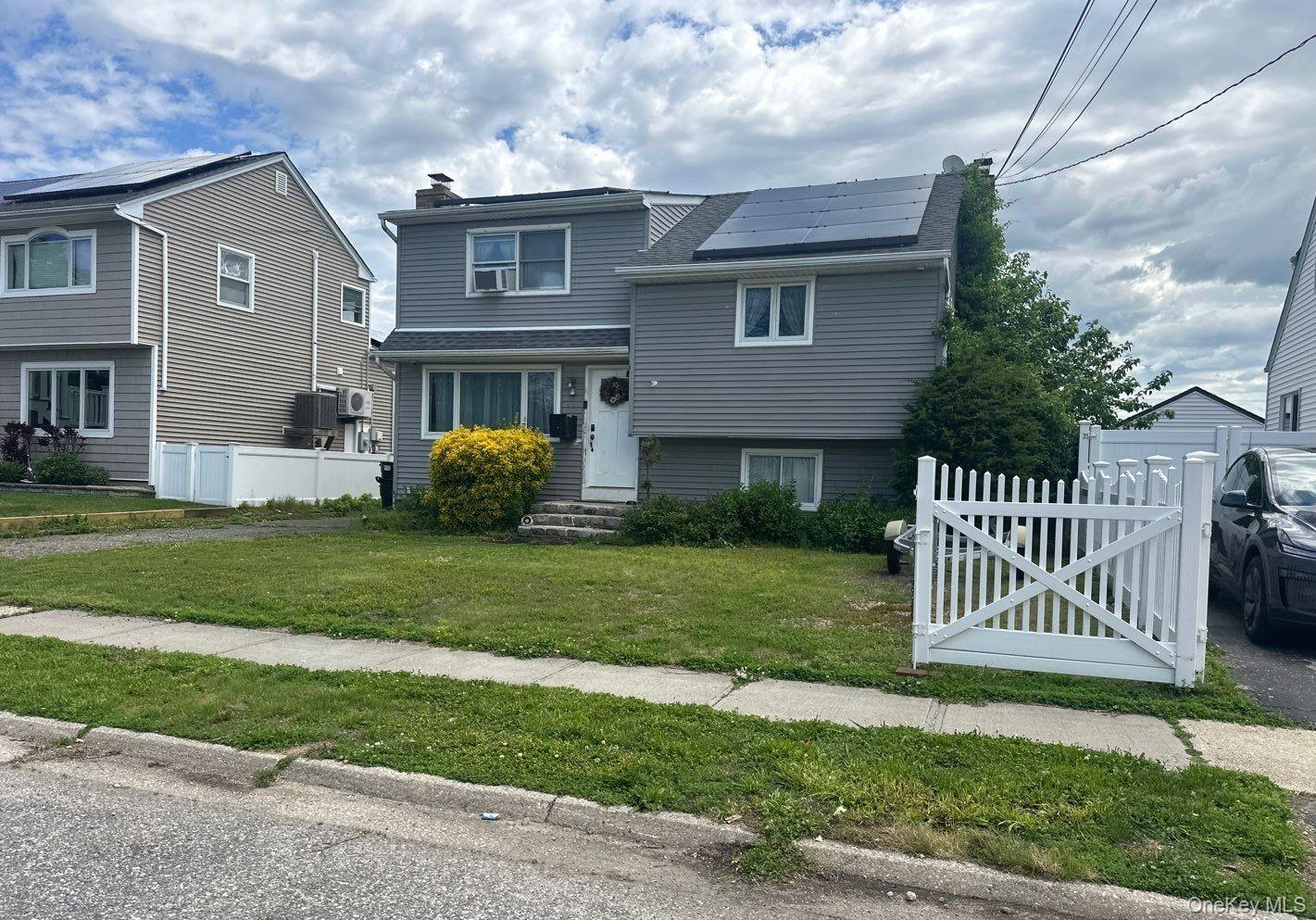 265 East Drive