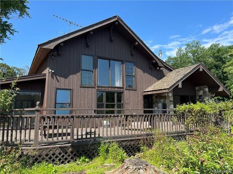 79 Bisch Road Middletown NY 10940