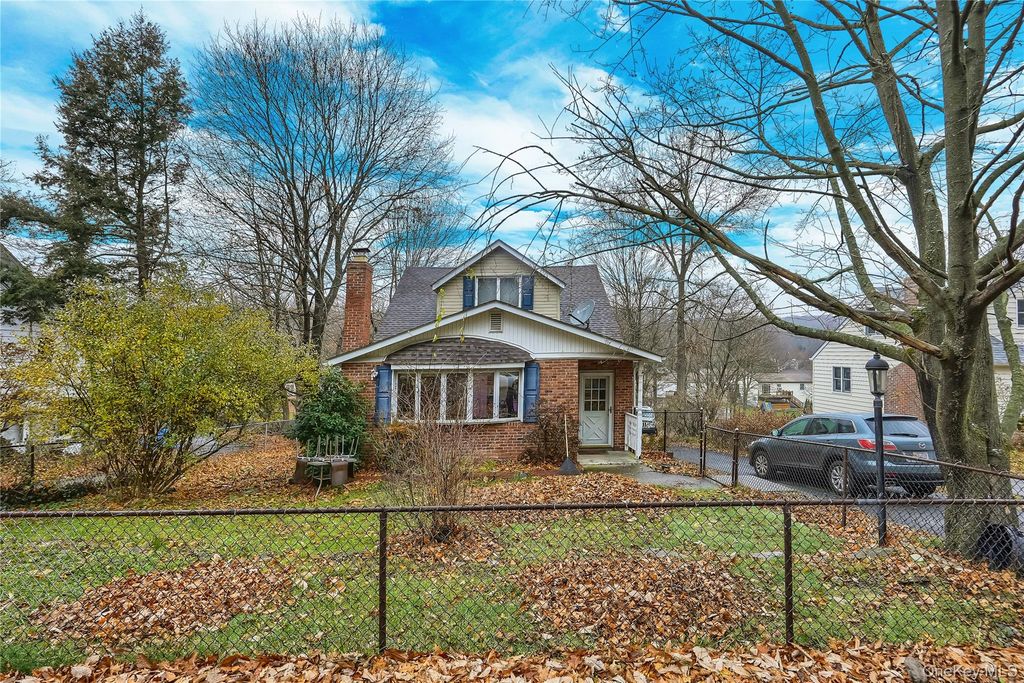 Photo of 32 Quaker Hill Road, Monroe, NY 10950 (MLS # 942550)