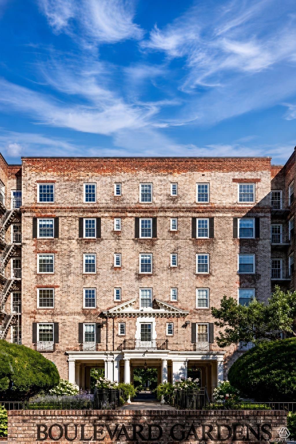 30-15 Hobart Street #4H, Woodside NY 11377