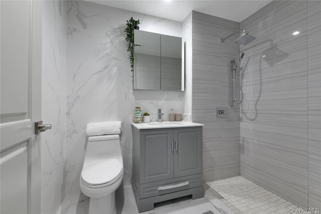 4162 Bowne Street 7A