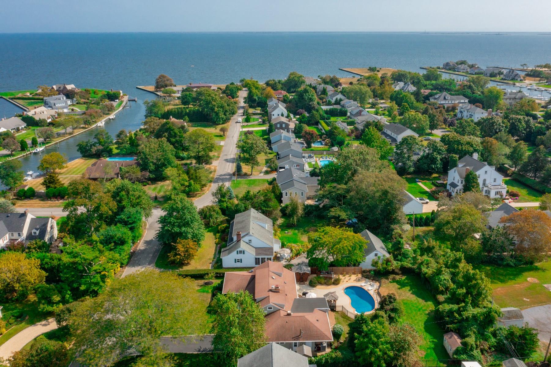 70 West Lane, Bay Shore, New York image 5