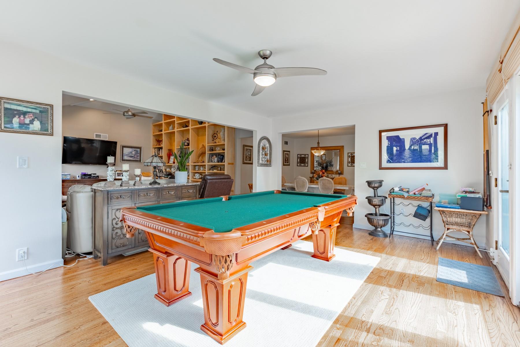 70 West Lane, Bay Shore, New York image 17