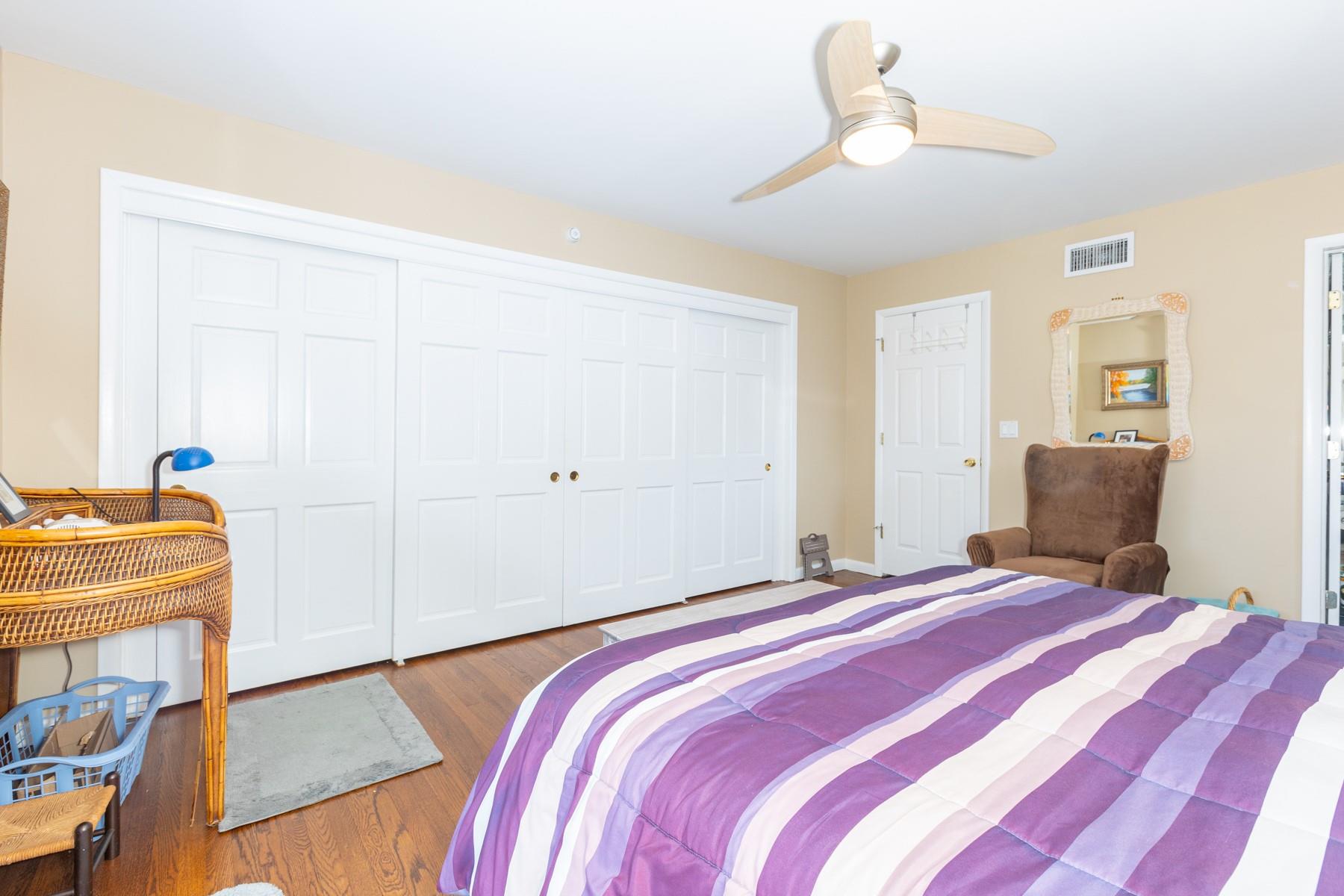 70 West Lane, Bay Shore, New York image 28
