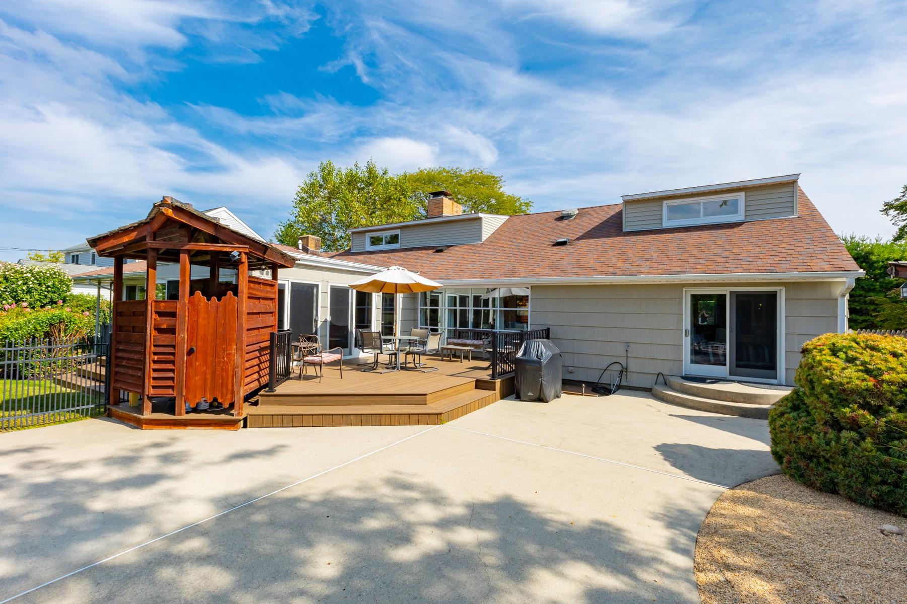 70 West Lane, Bay Shore, New York image 33