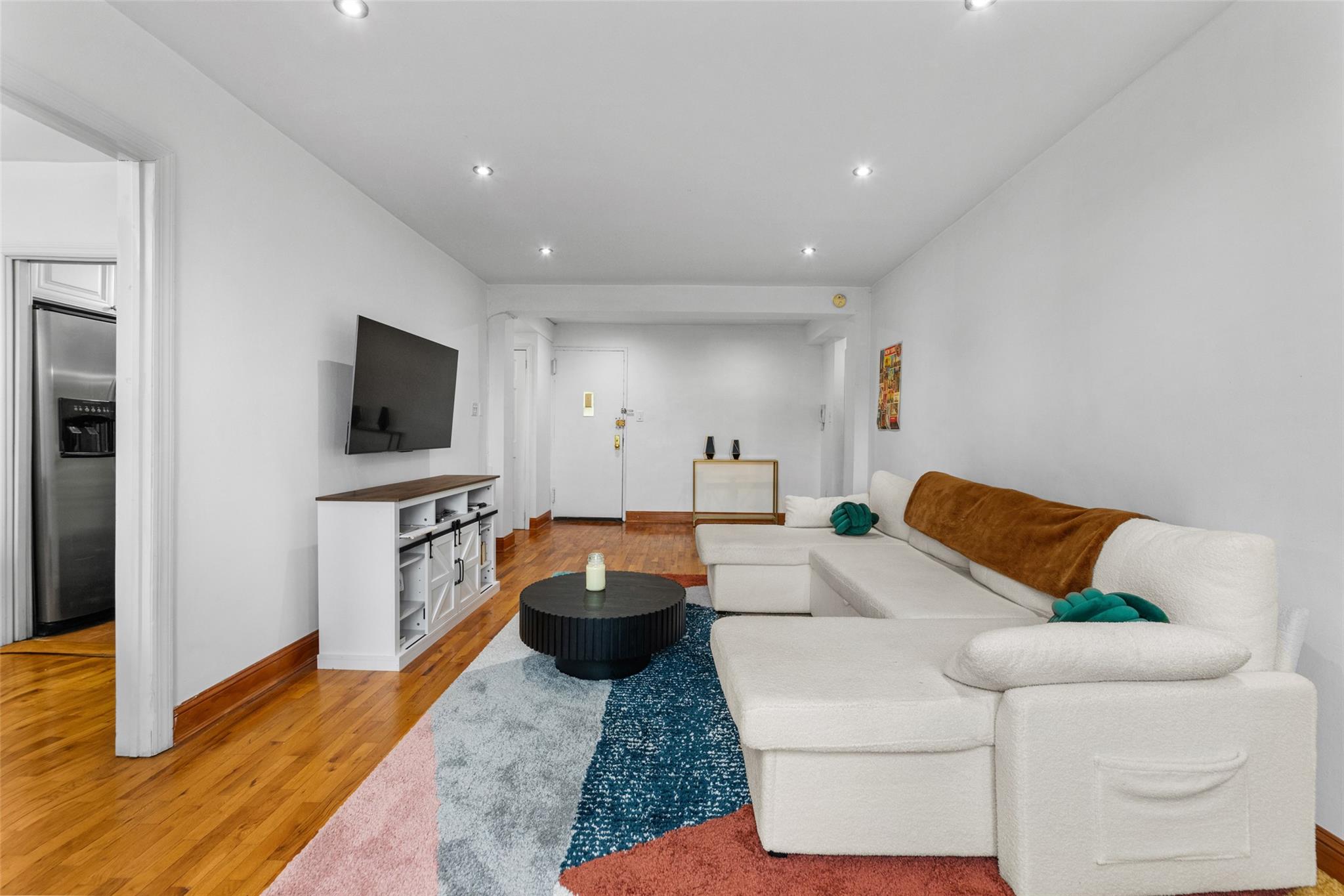 59-30 108th Street #6K, Corona, New York image 3