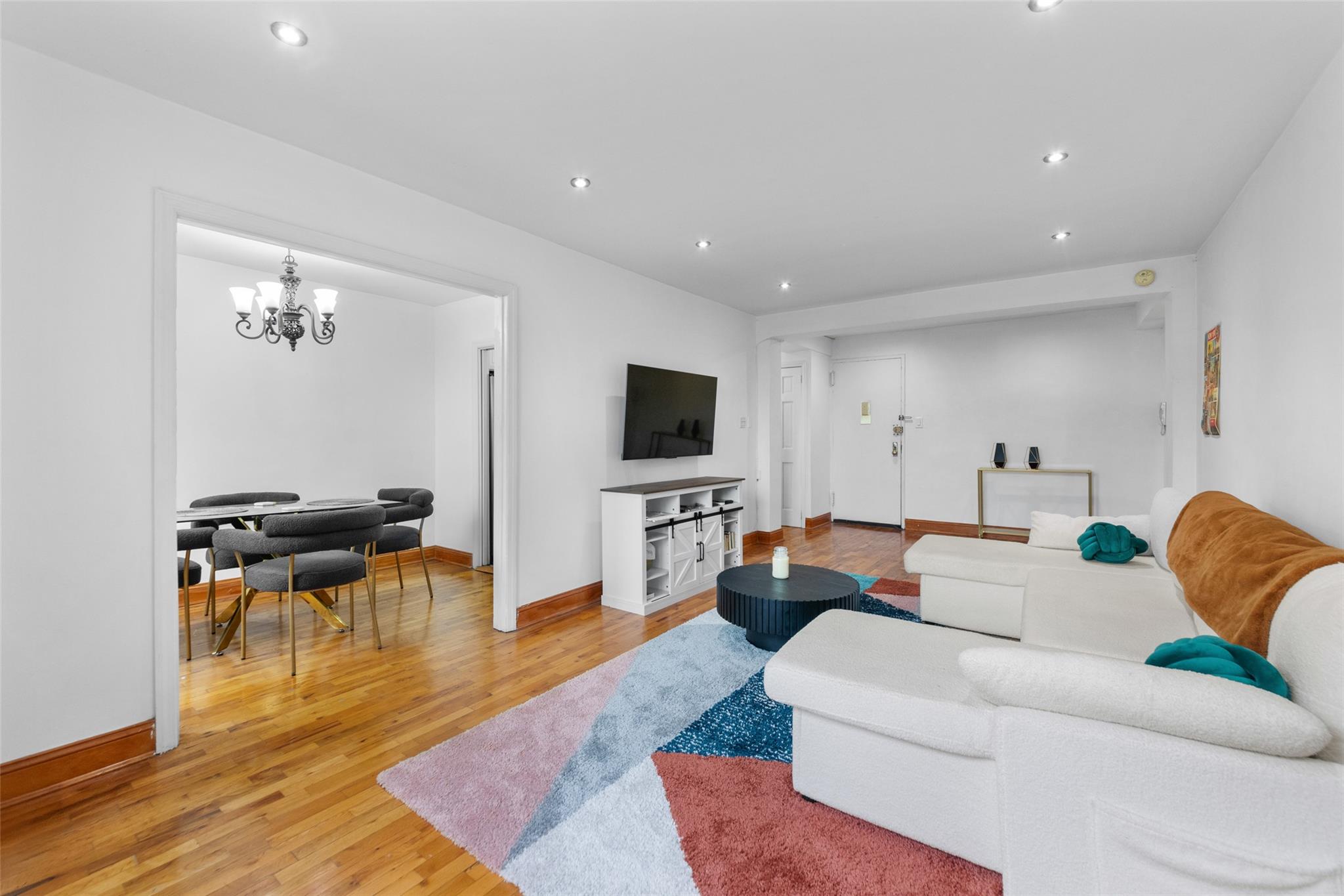 59-30 108th Street #6K, Corona, New York image 4