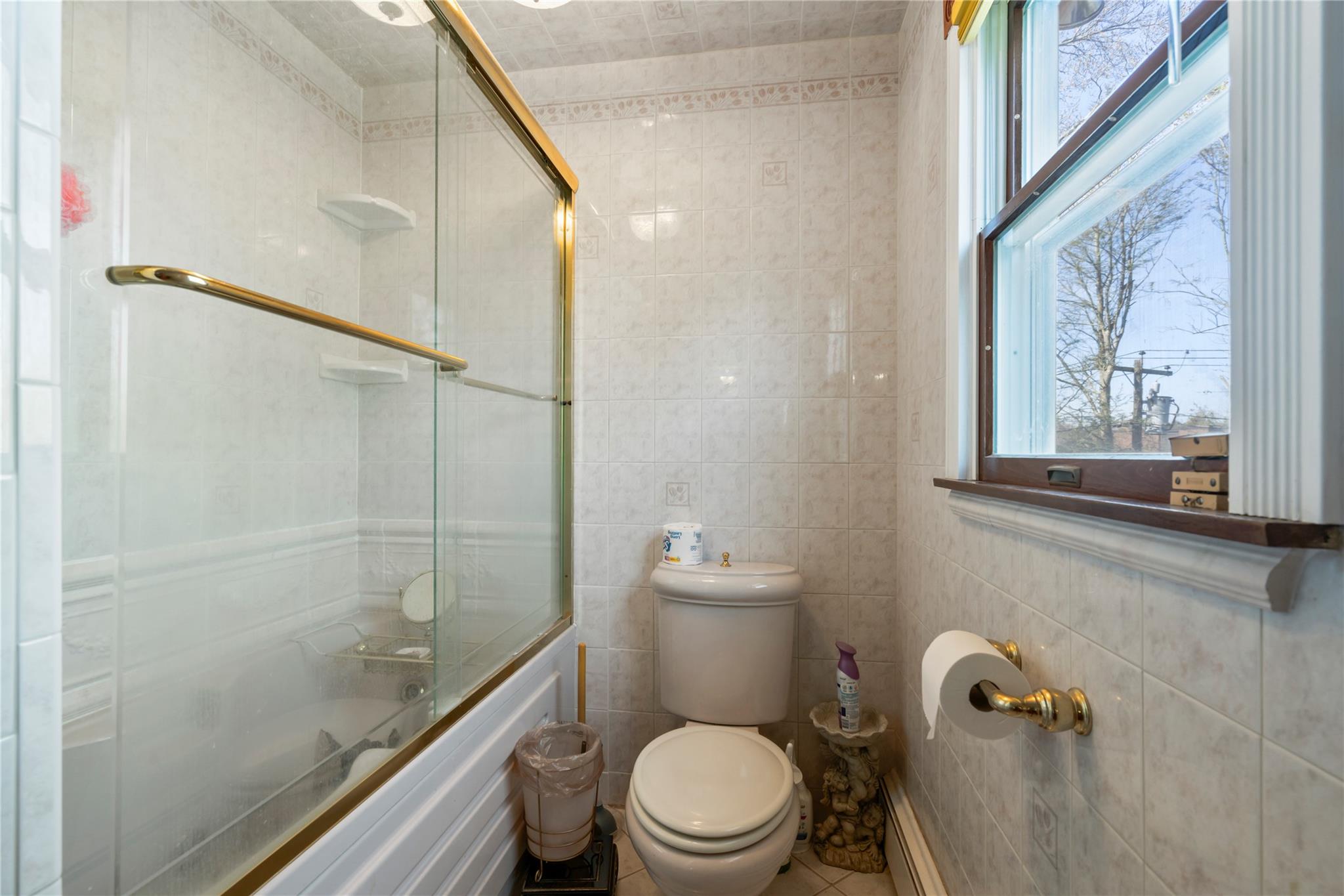 5 Woodrise Court, East Northport, New York image 7