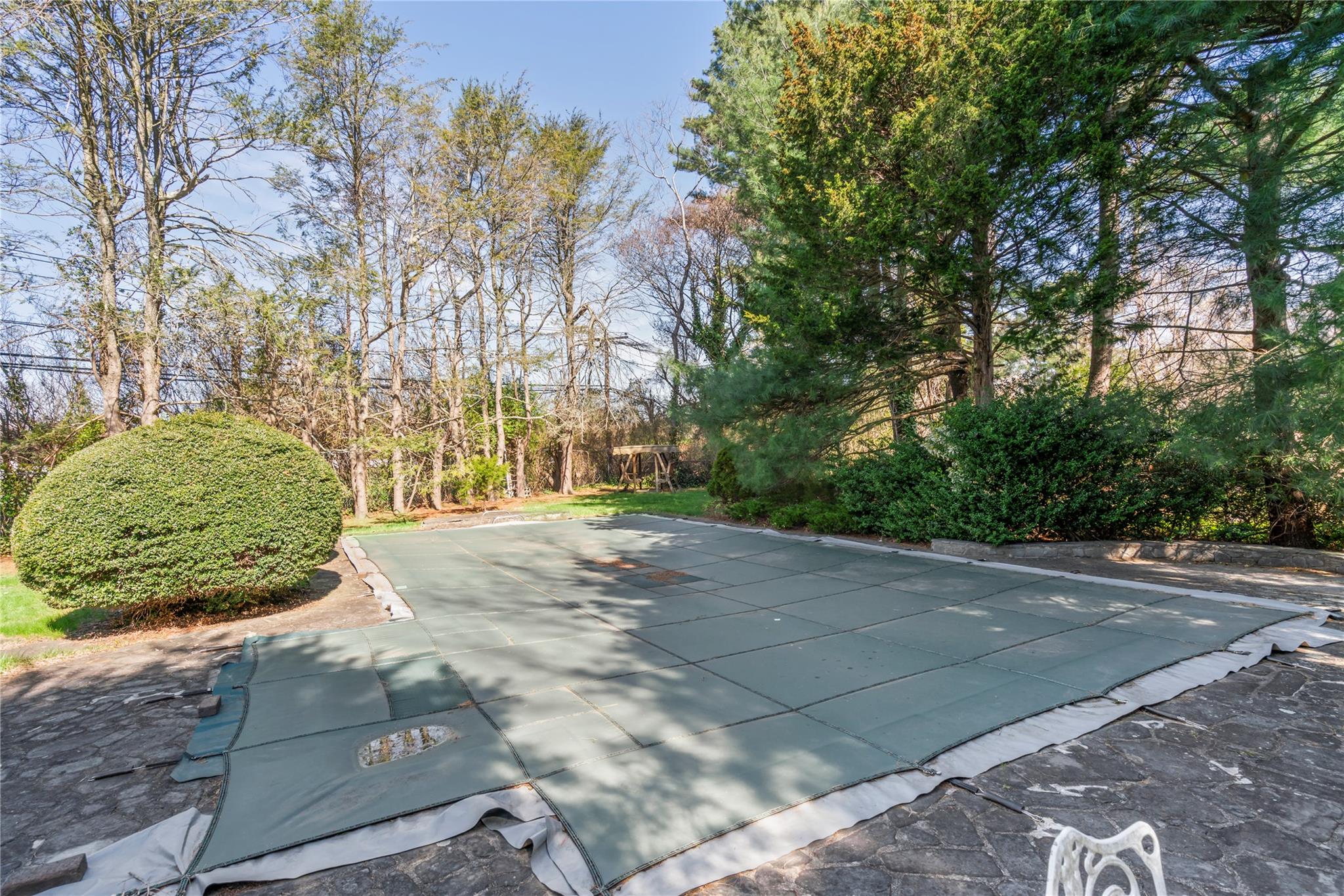 5 Woodrise Court, East Northport, New York image 11