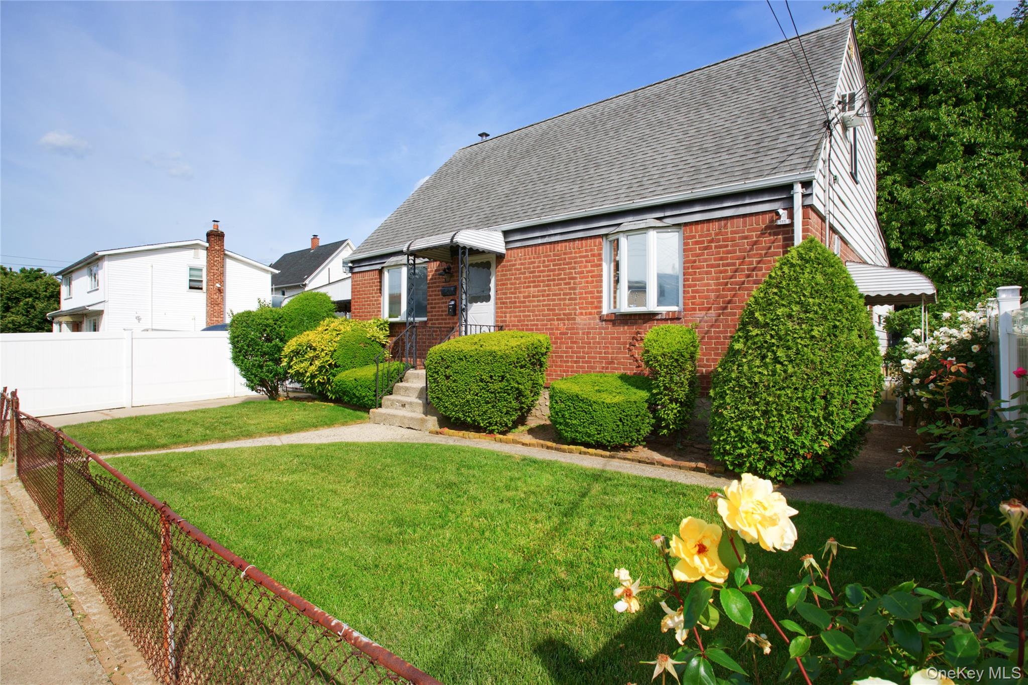 13819 Caney Lane