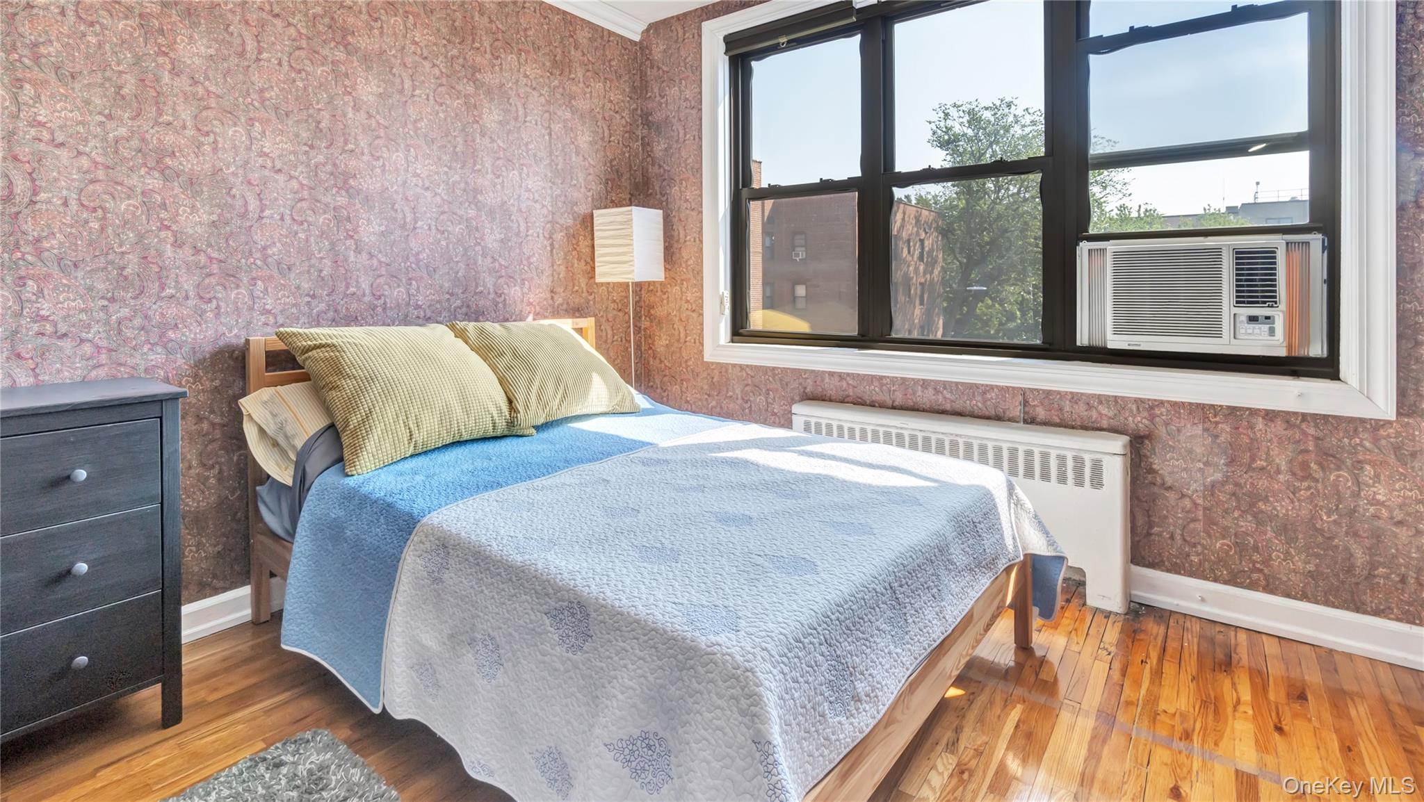 15 Canterbury Road D18