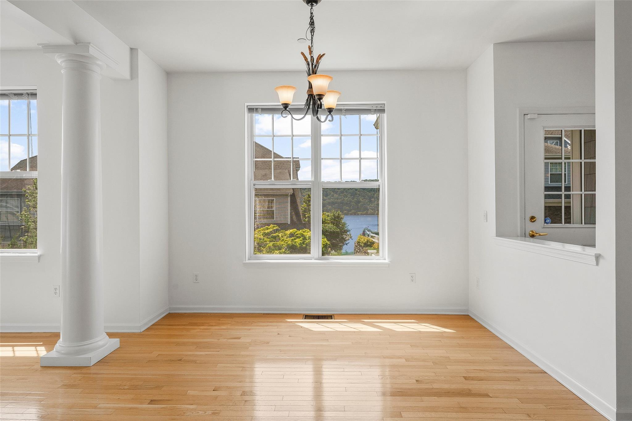 Poughkeepsie, New York 12601, United States, 2 Bedrooms Bedrooms, ,3 BathroomsBathrooms,Residential,Active,160856