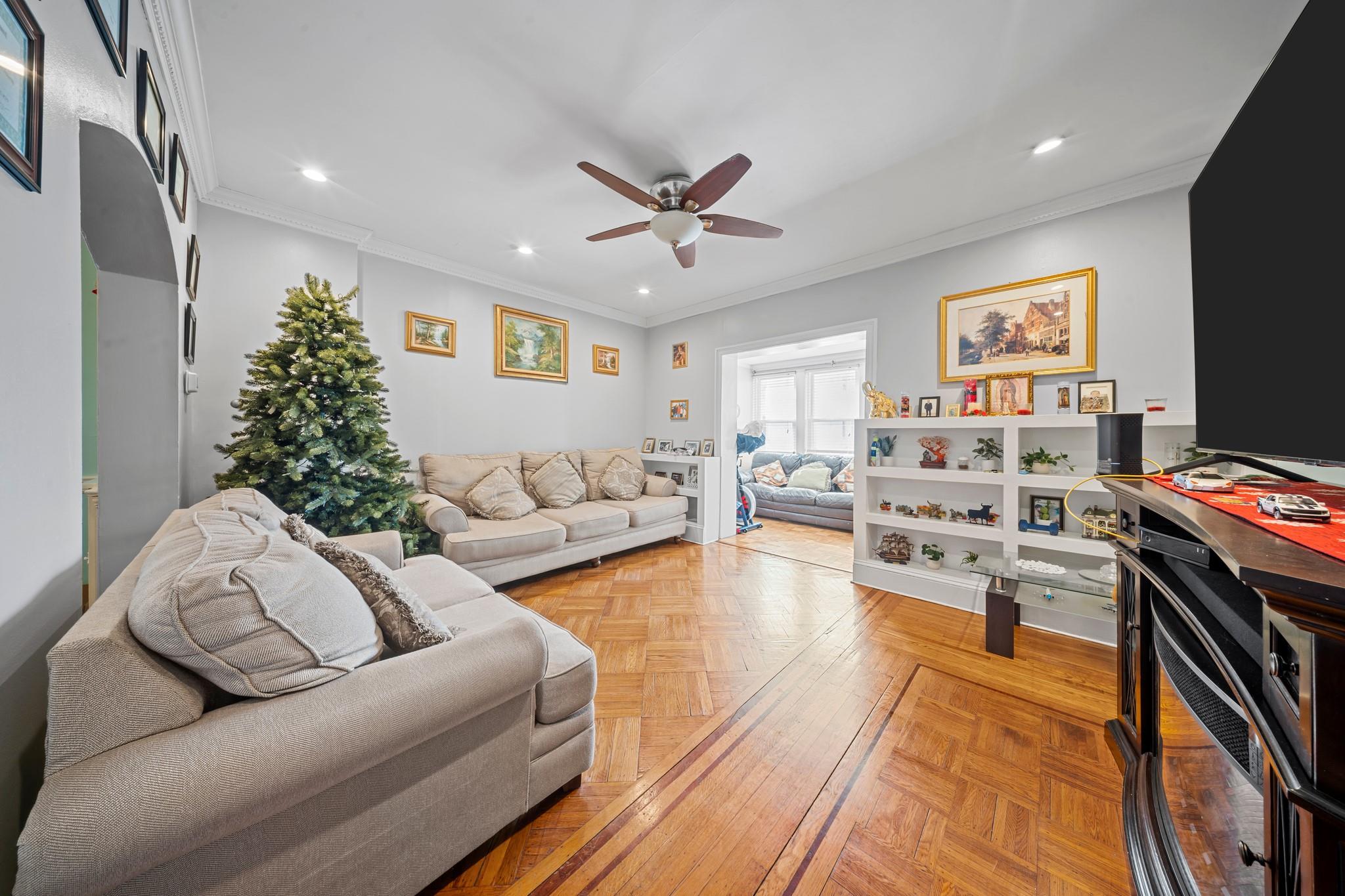 85-37 90th Street, Woodhaven, New York image 5