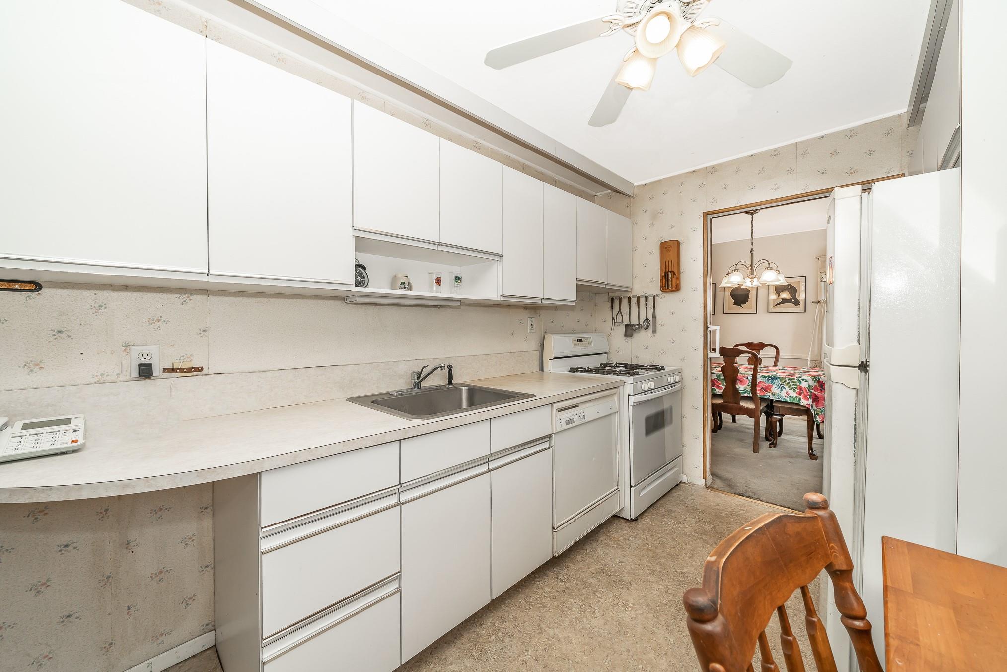 97 Rhode Island Avenue, Massapequa, New York image 5