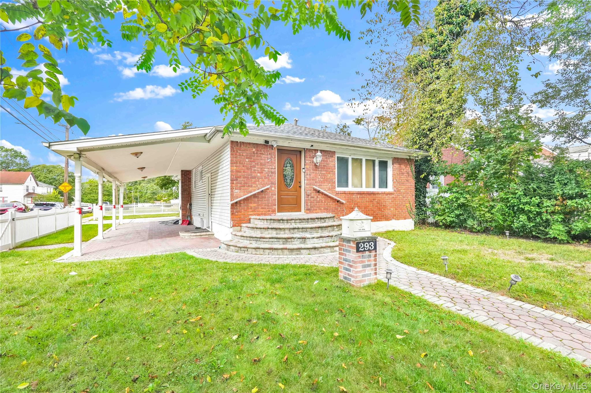 293 Pennsylvania Avenue