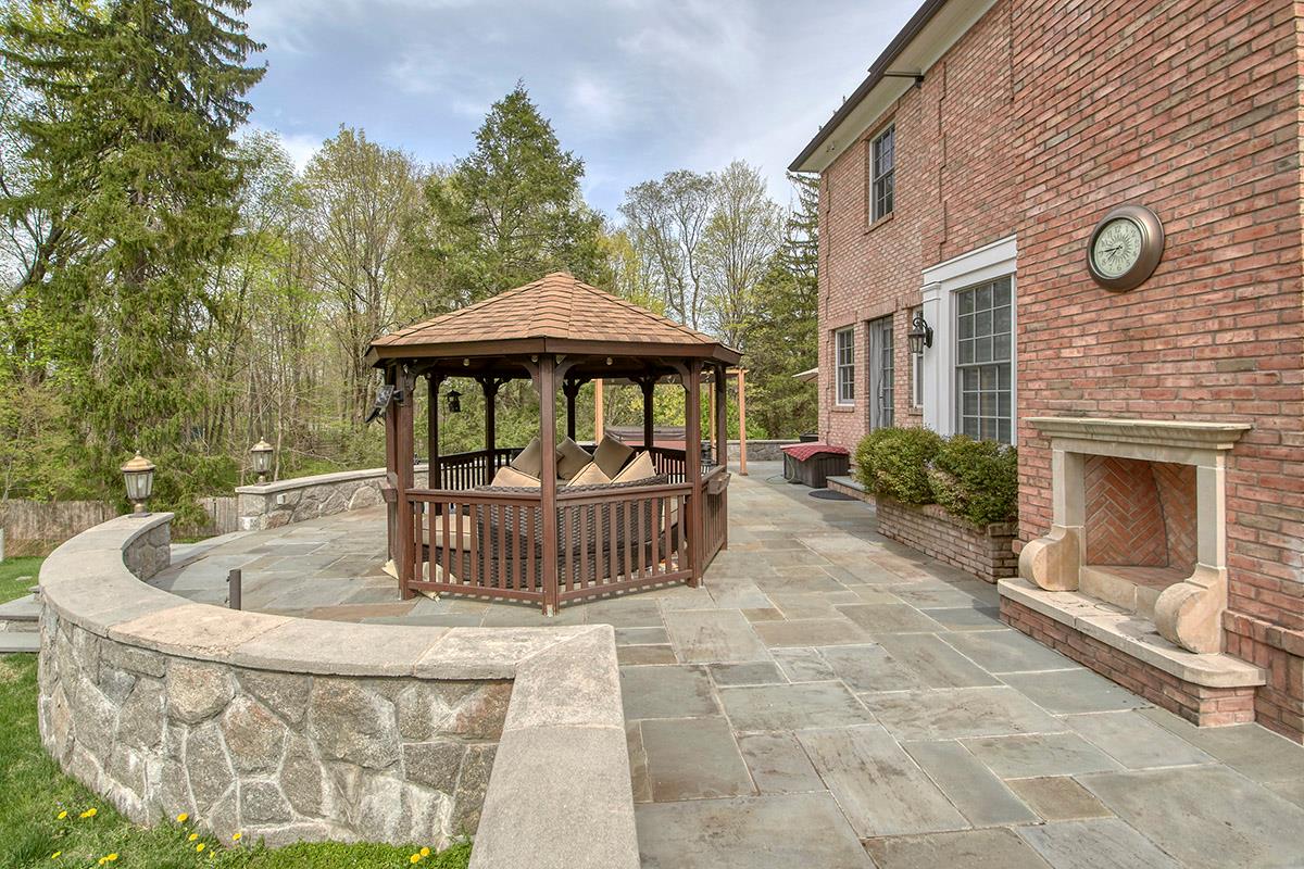 2 Heathcote Drive, Mount Kisco, New York image 37