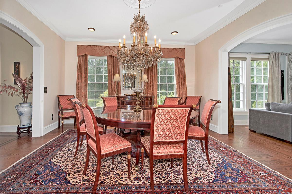 2 Heathcote Drive, Mount Kisco, New York image 6