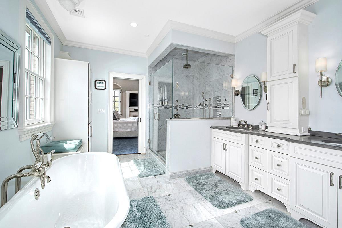 2 Heathcote Drive, Mount Kisco, New York image 25