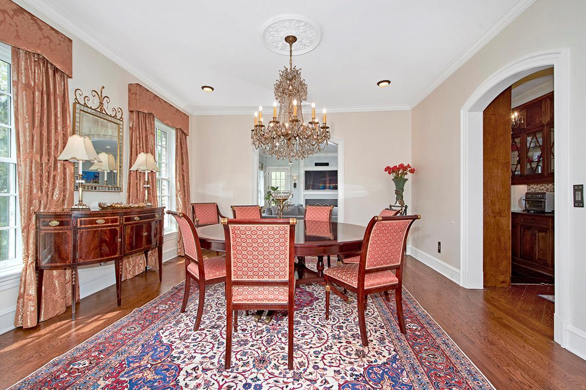 2 Heathcote Drive, Mount Kisco, New York image 7
