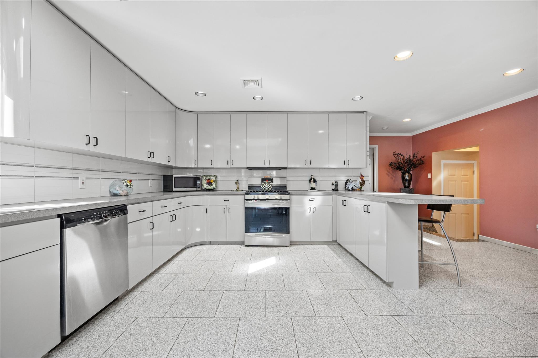 122-18 9th Avenue