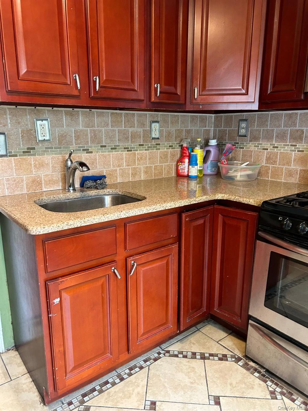 Photo of 1618 E 96th Street, Brooklyn, NY 11236 (MLS # 926911)