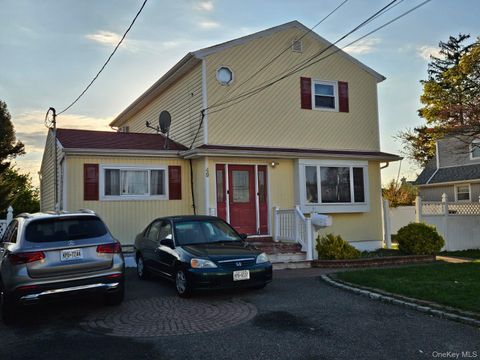 49 Volta Street Copiague NY 11726