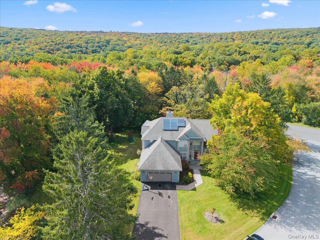 Photo of 9 Bridle Way, Pawling, NY 12564 (MLS # 1060095)