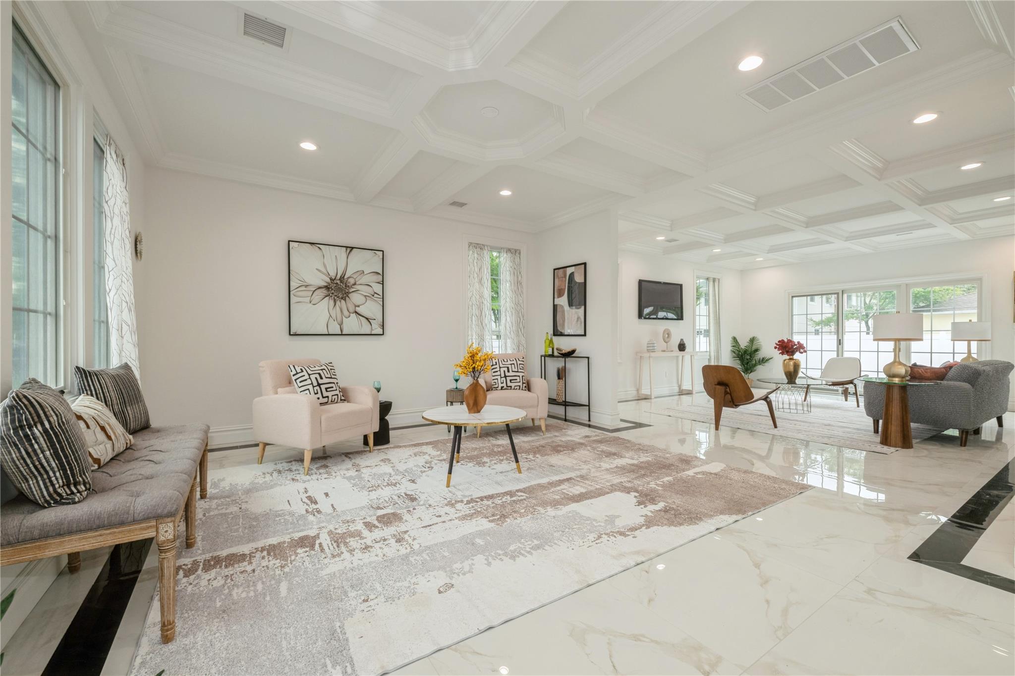 52 Cortland Ave