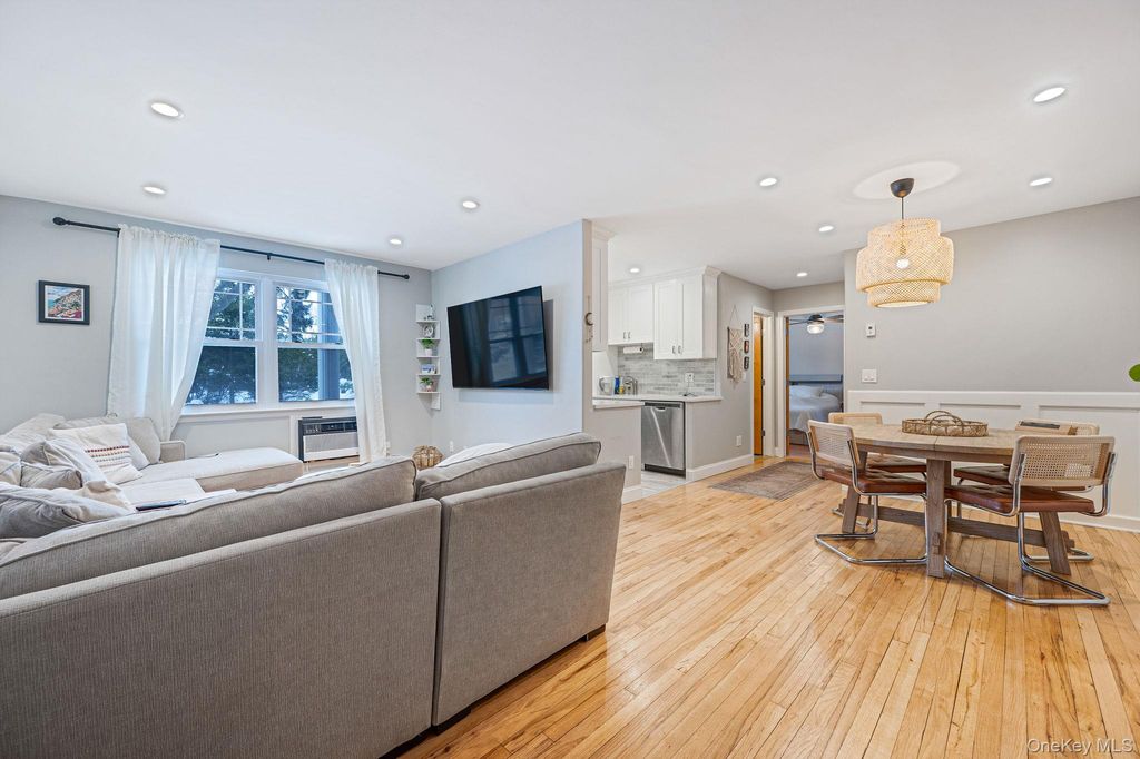 Photo of 73 Fairharbor Drive #73, Patchogue, NY 11772 (MLS # 965067)