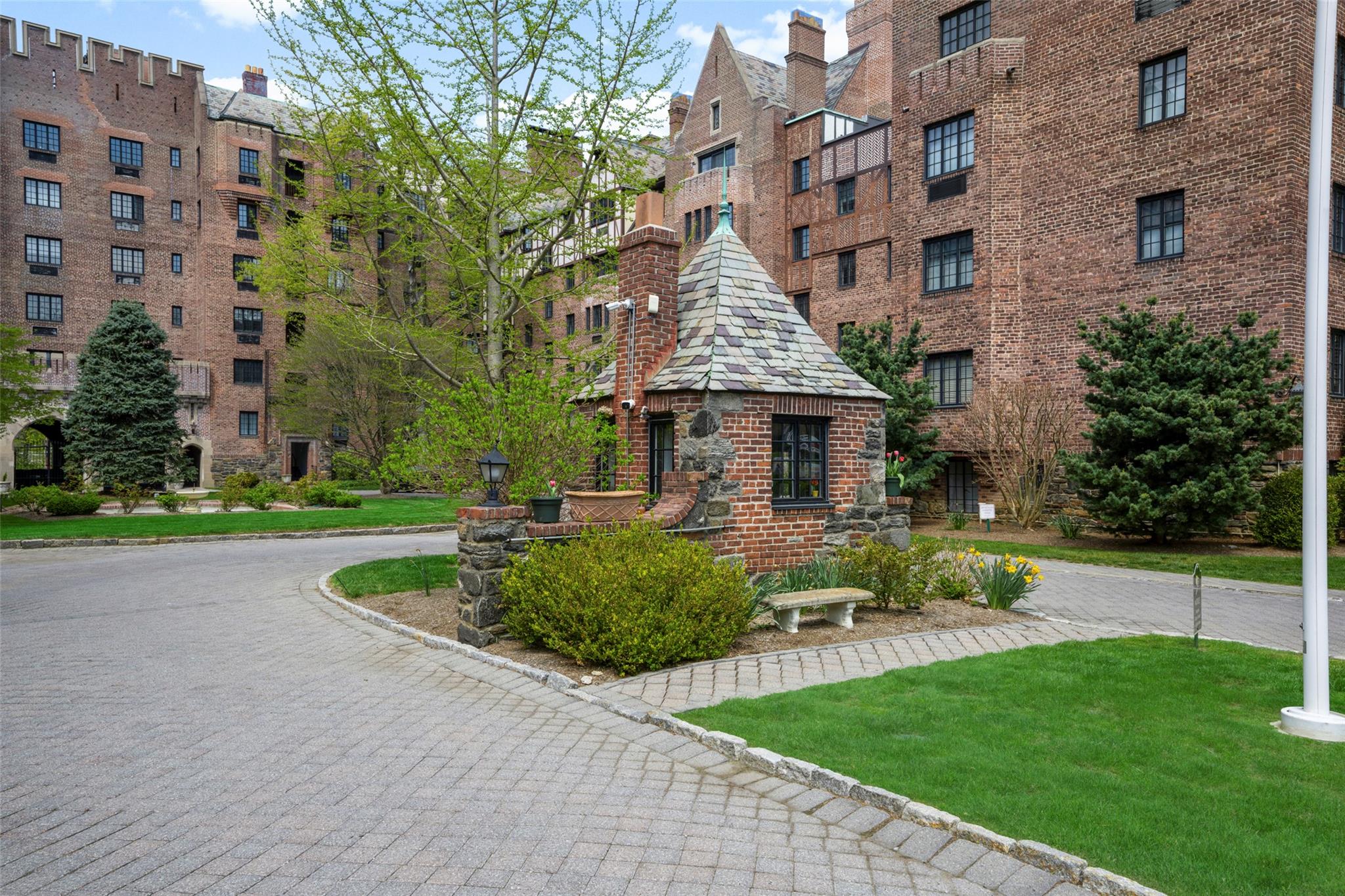 66 Milton Road #E61, Rye, New York image 10