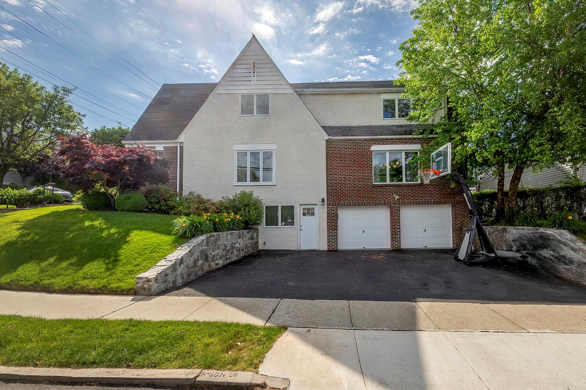 126 Lincoln Avenue, West Harrison, New York image 3