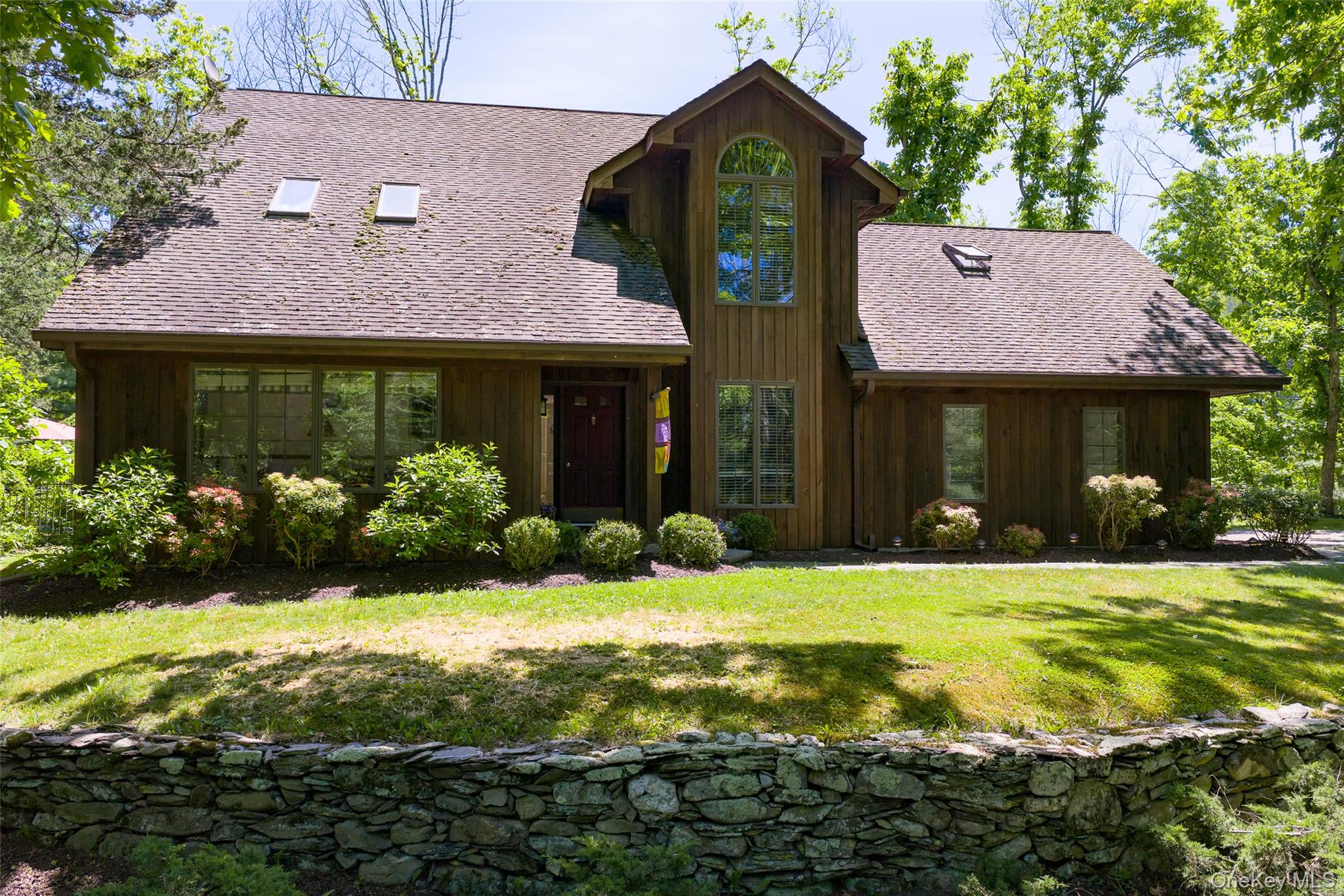 44 Eleanor Drive