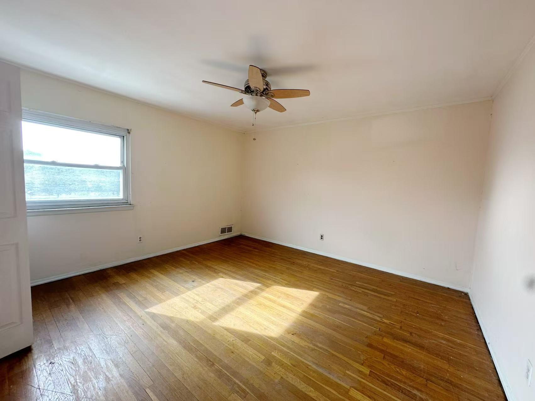 2311 Whitestone Expressway, Whitestone, New York image 8