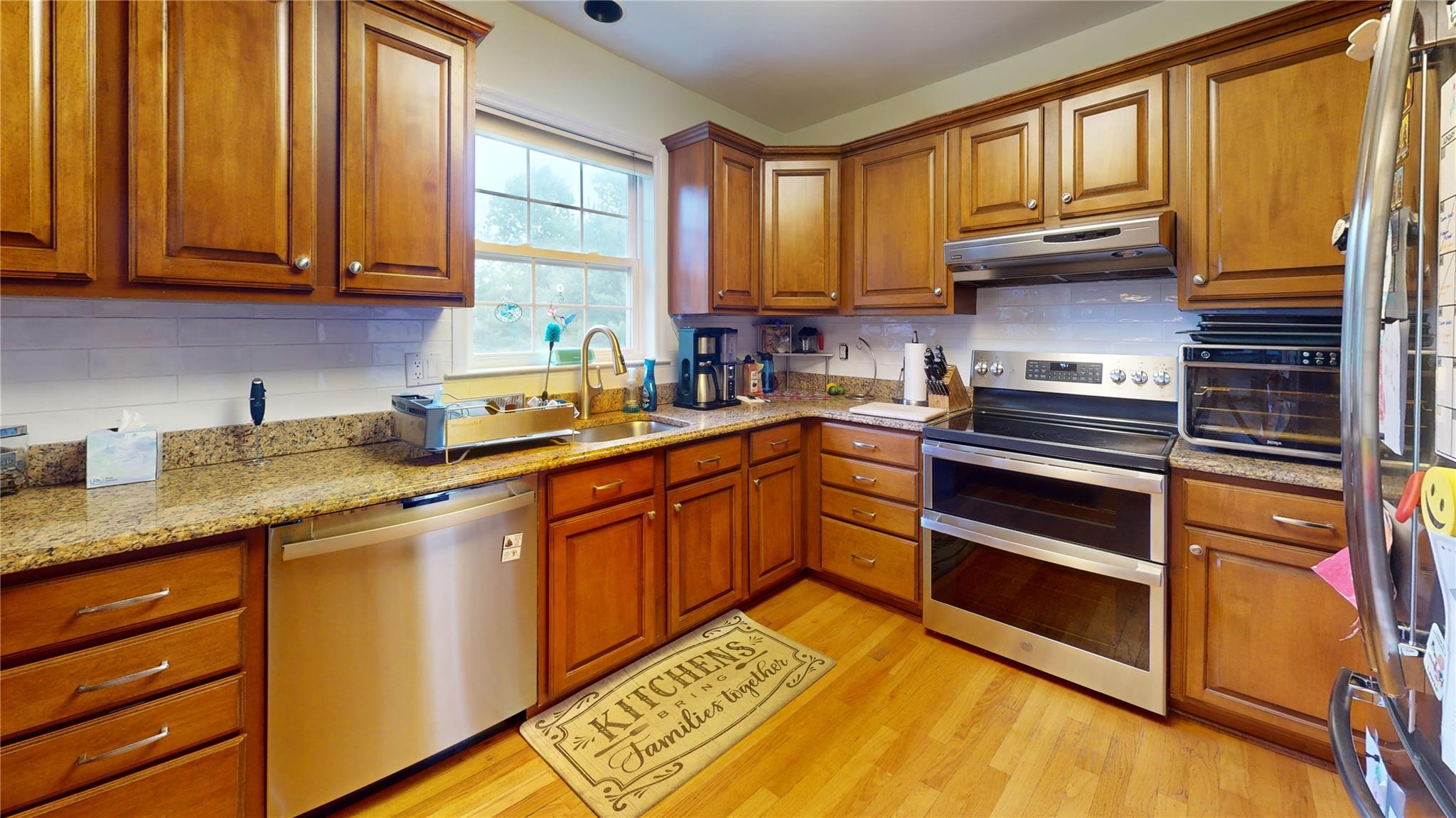 10 Courtney Lane, Brewster, New York image 4