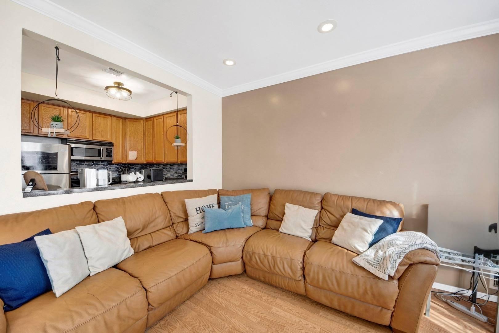 109 Neptune Lane #5, Bronx, Florida image 11