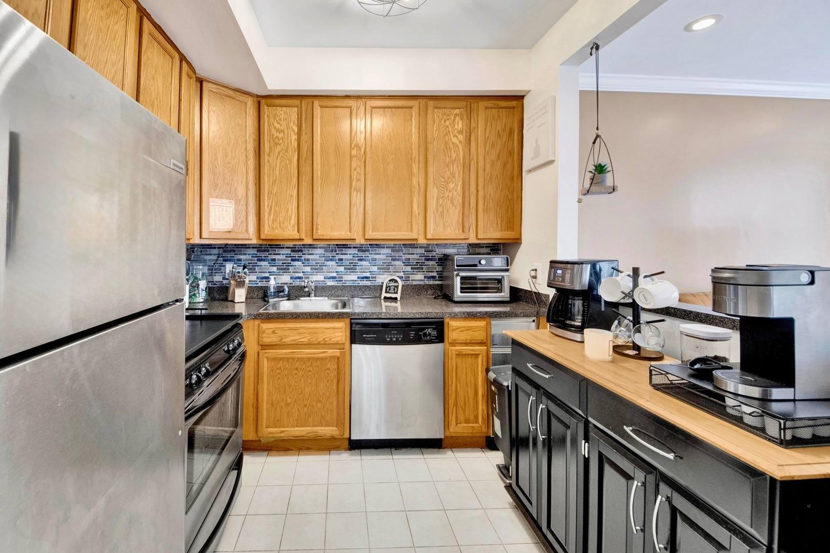 109 Neptune Lane #5, Bronx, Florida image 7