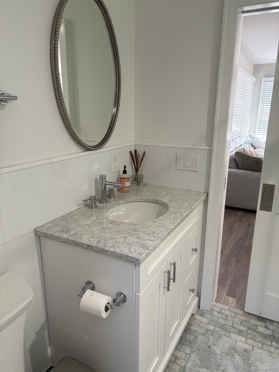 Atlantic Beach, New York 11509, United States, 6 Bedrooms Bedrooms, ,4 BathroomsBathrooms,Residential,Active,193443