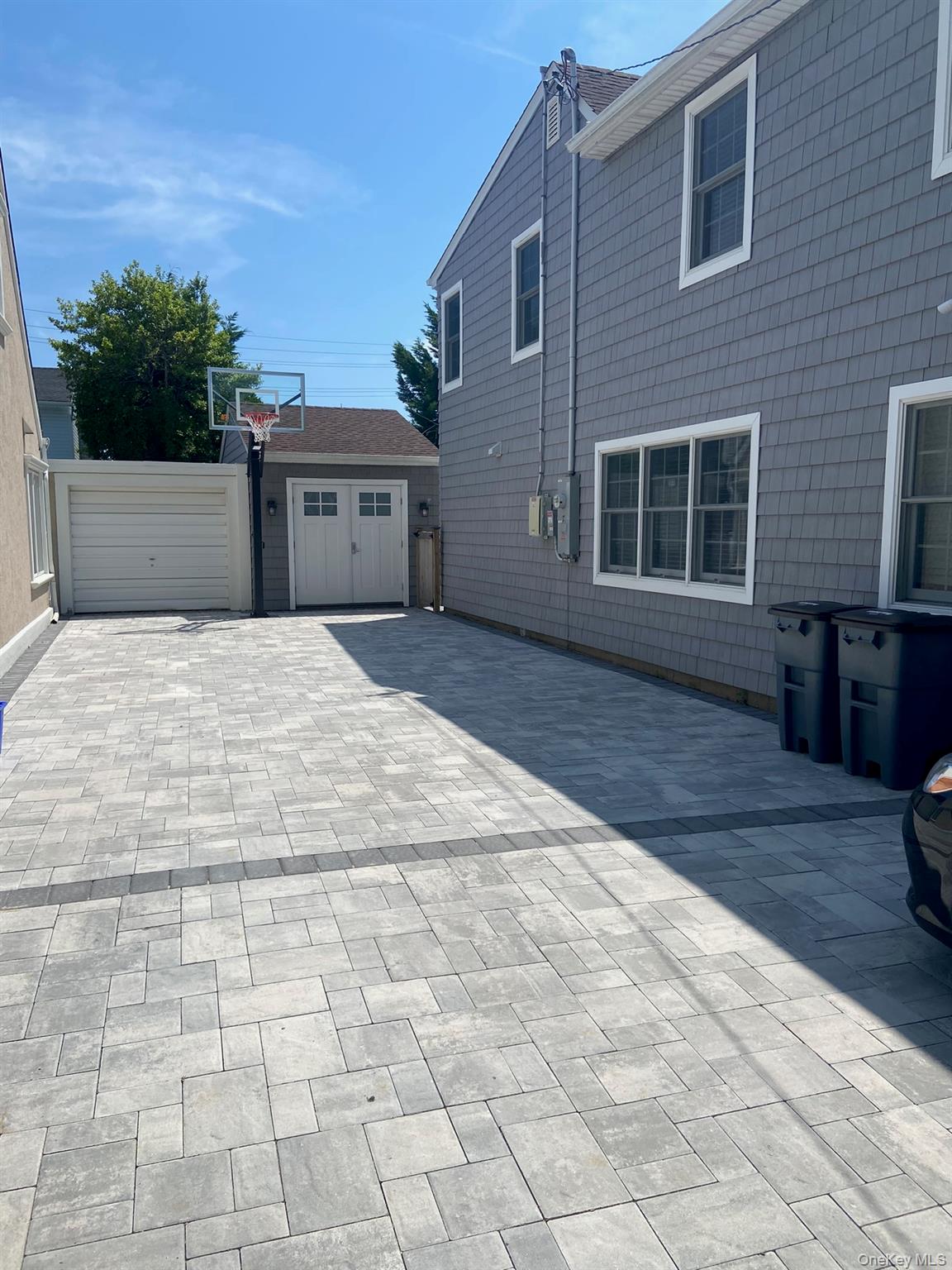 Atlantic Beach, New York 11509, United States, 6 Bedrooms Bedrooms, ,4 BathroomsBathrooms,Residential,Active,193443