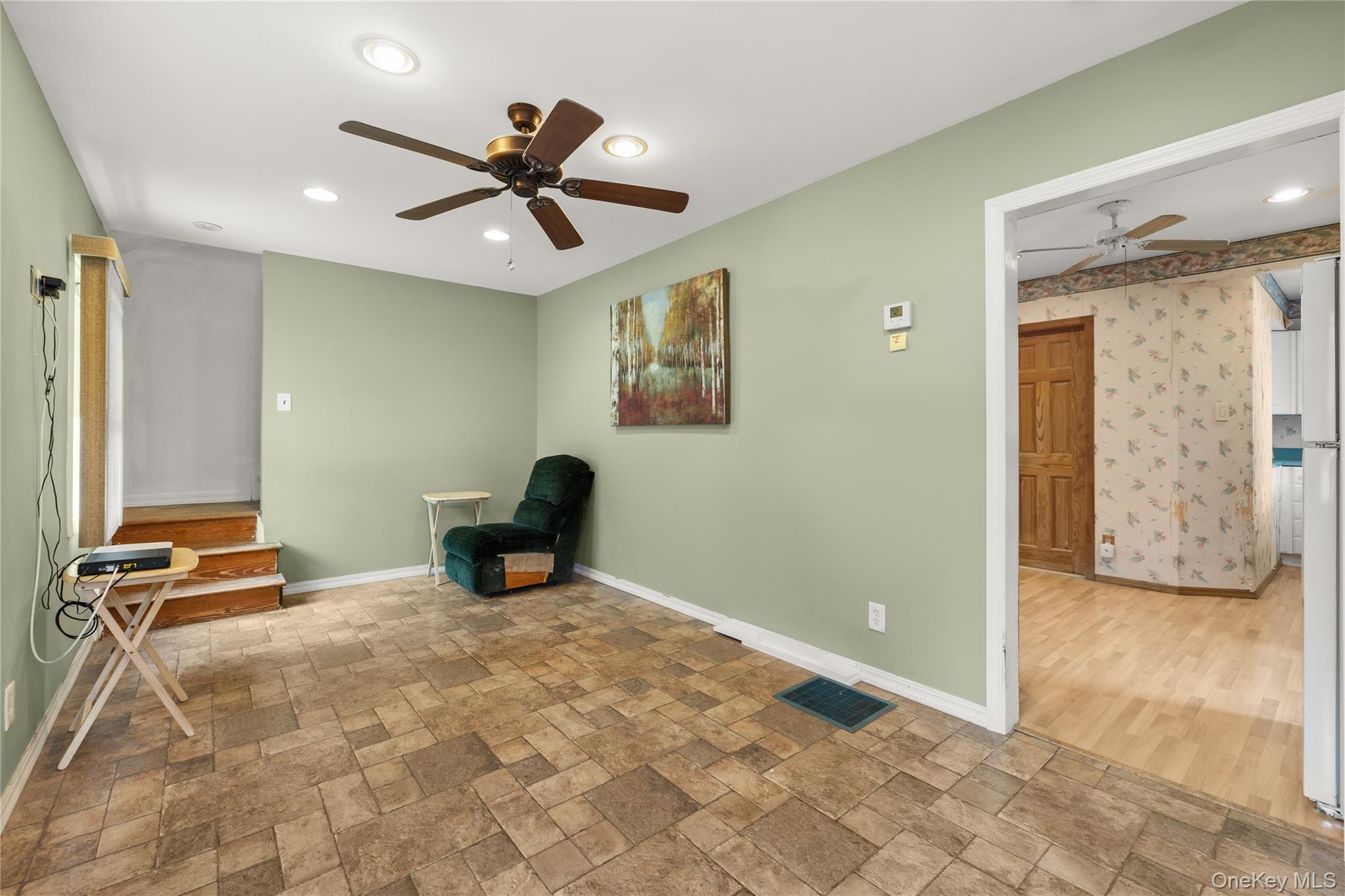 159 Neptune Avenue - Photo 3